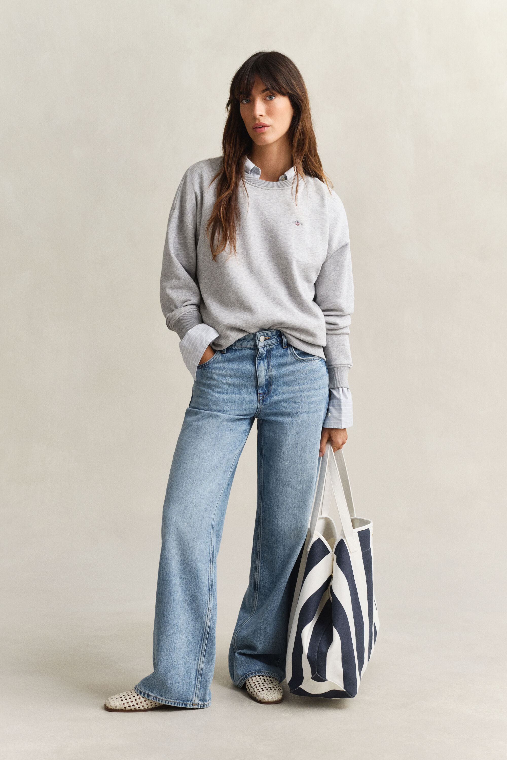 Shield sweatshirt med crewneck