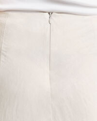 Nederdel i hørblanding