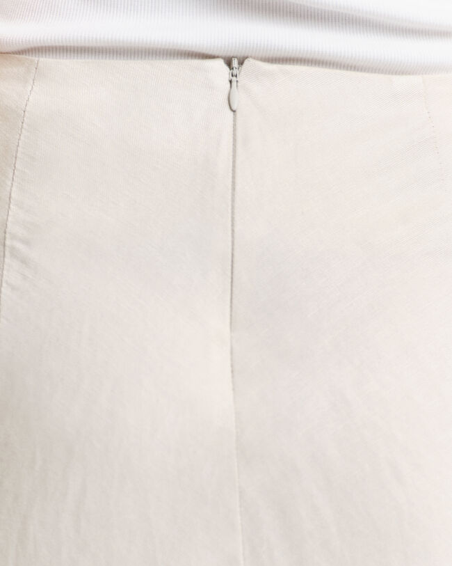 Nederdel i hørblanding