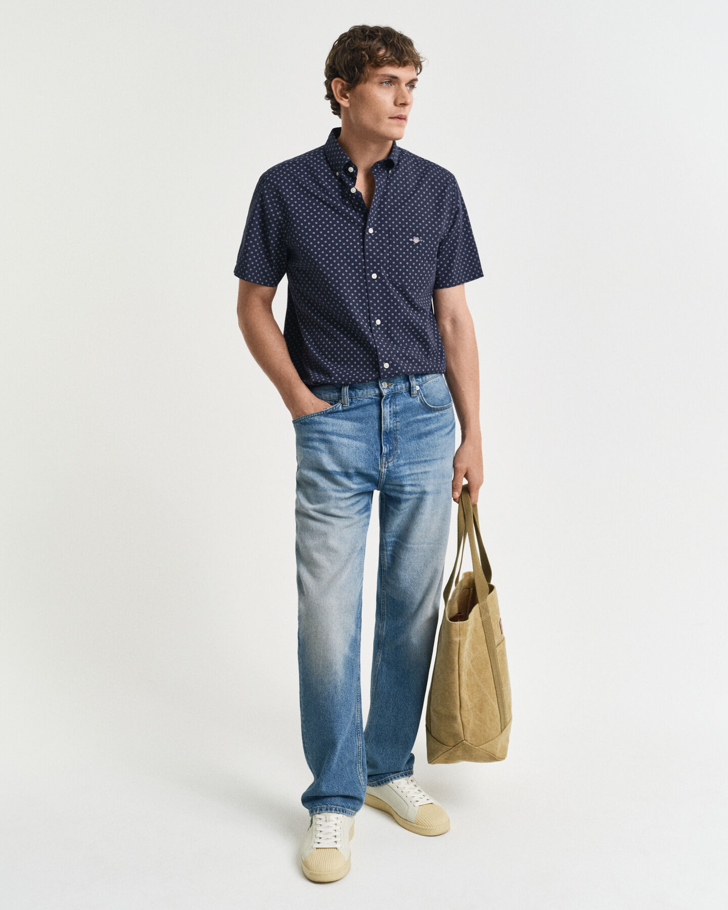 Regular fit skjorte med mikrotryk og korte ærmer