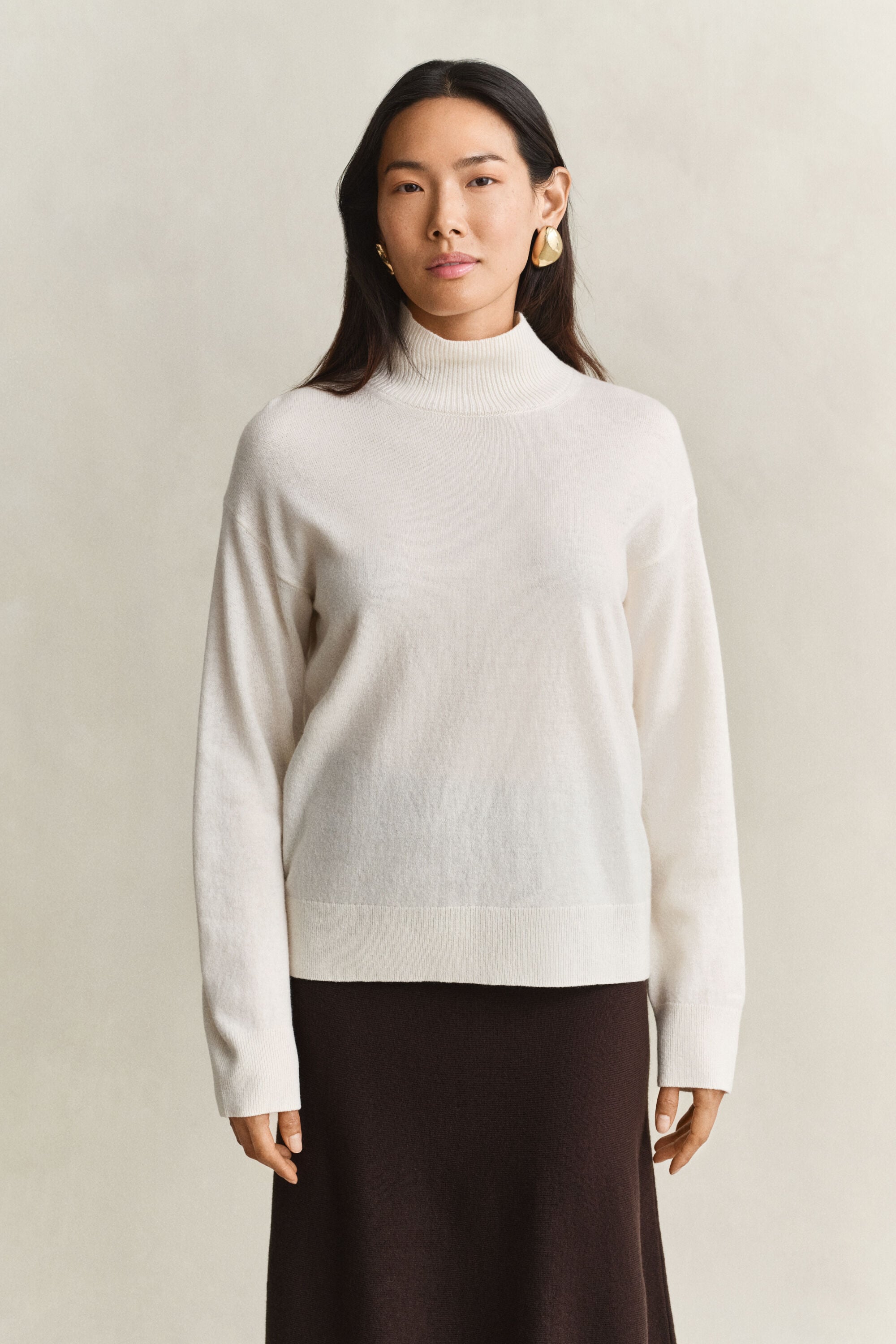 Sweater med mock-neck i luksuriøs lammeuld