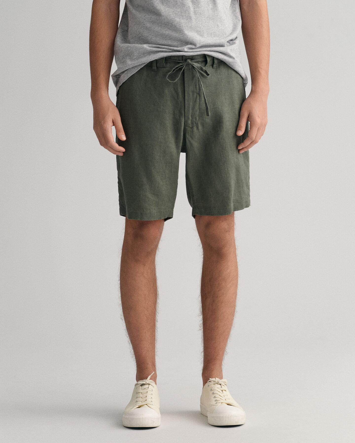 Relaxed fit shorts af h&oslash;r med l&oslash;besnor