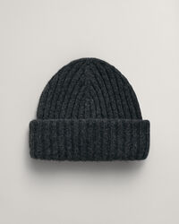 Ribstrikket beanie