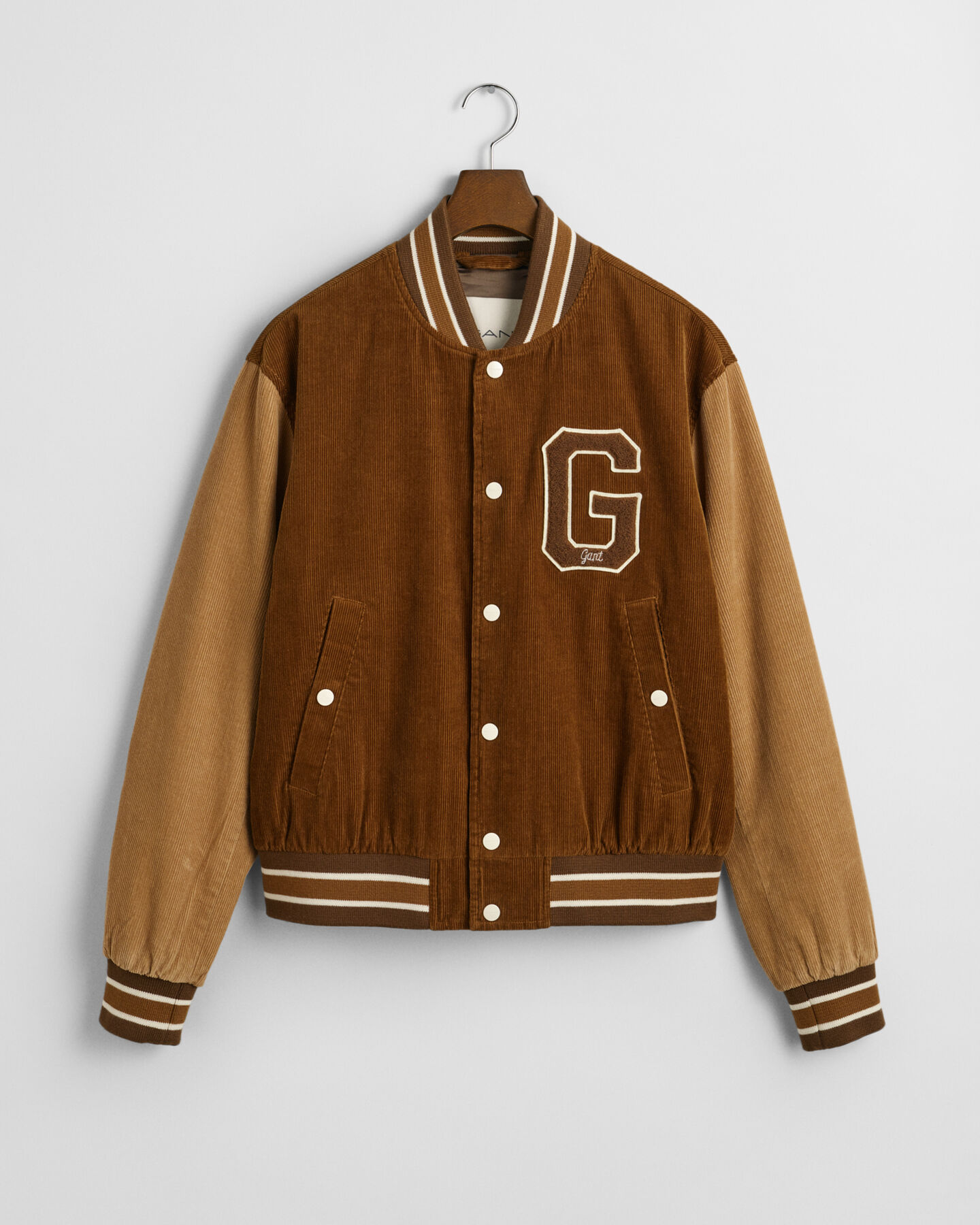 Varsity Jacket i jernbanefløjl