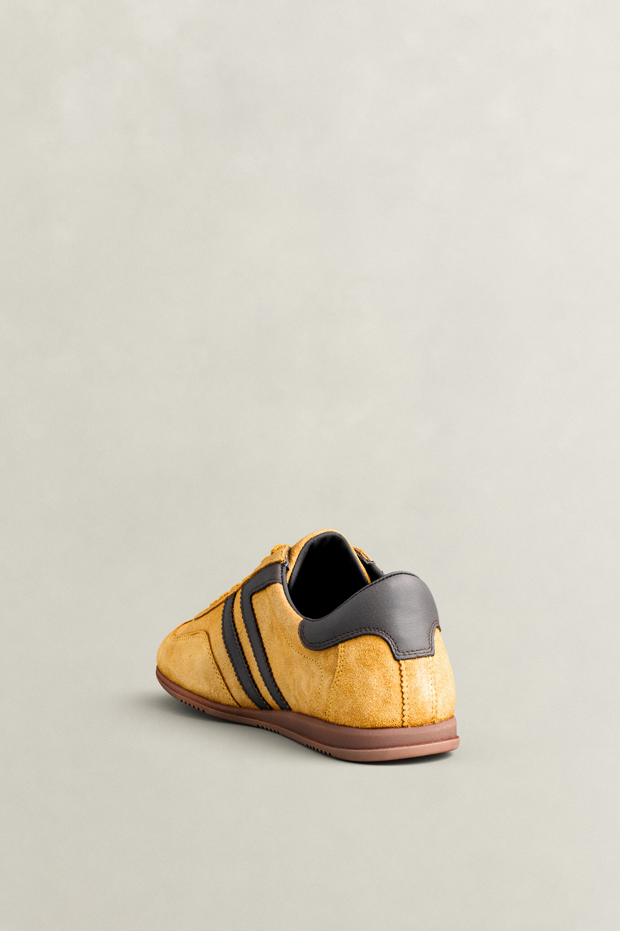 Spearclub sneakers i ruskind