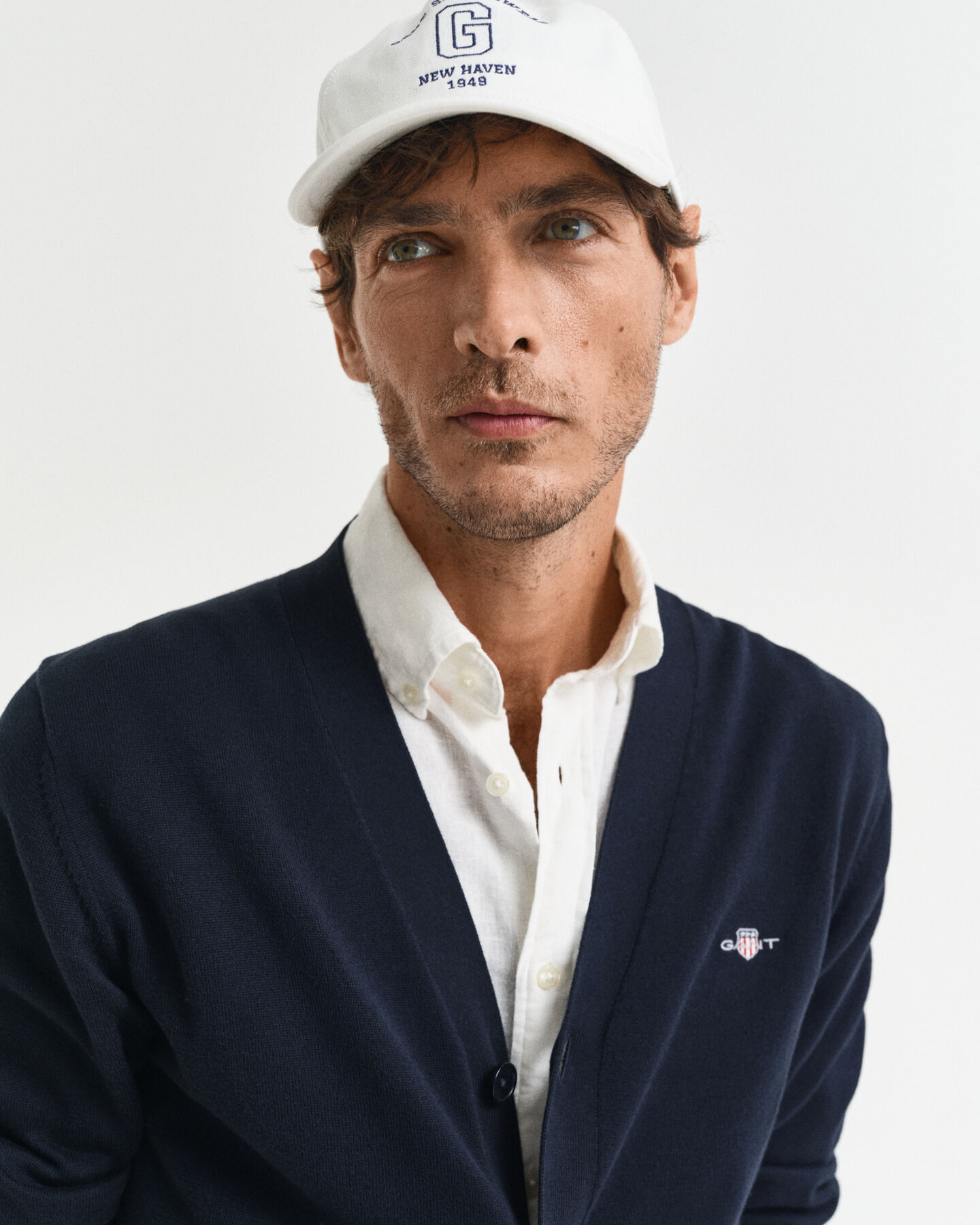 Klassisk cardigan i bomuld med V-hals