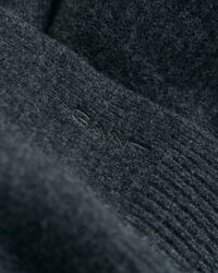 Strikket uldhalstørklæde