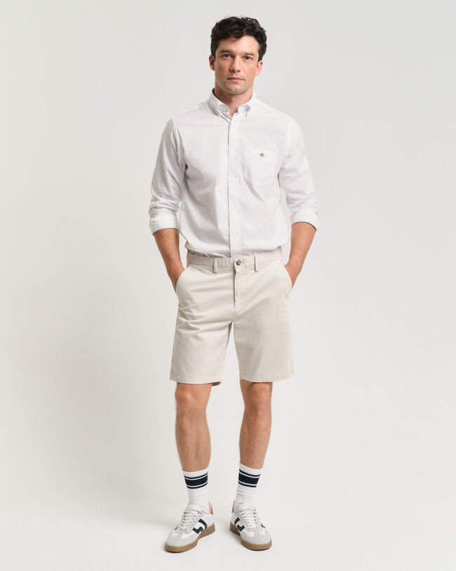Seasonal Essential Regular fit Archive Shield chinoshorts