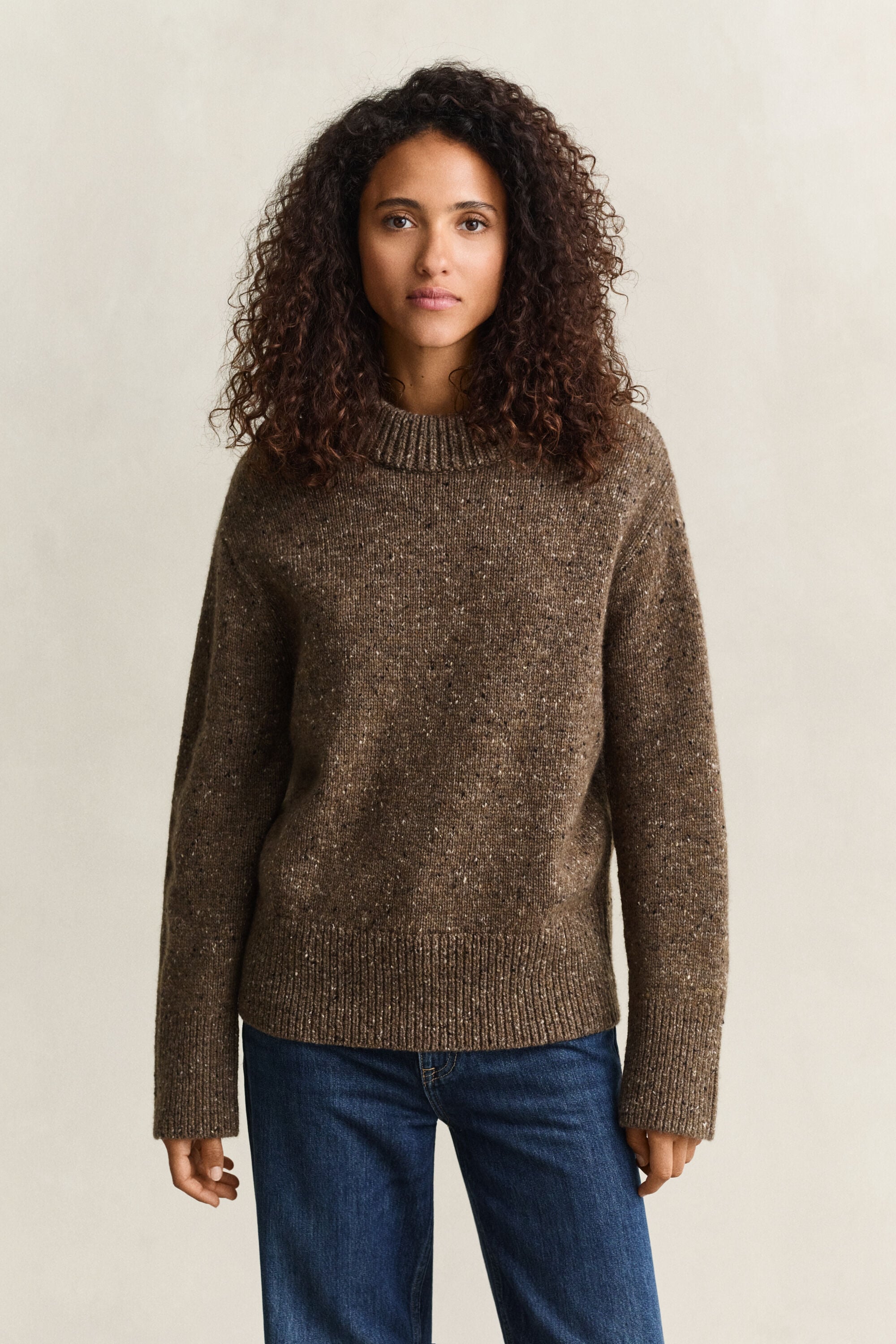 Sweater i uldblanding med nister