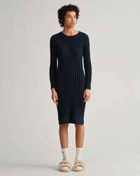 Kjole med snoet kabelstrik