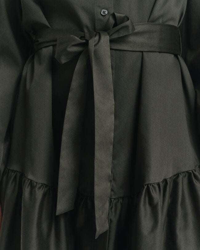 Kjole i bomuldssatin med lange ærmer