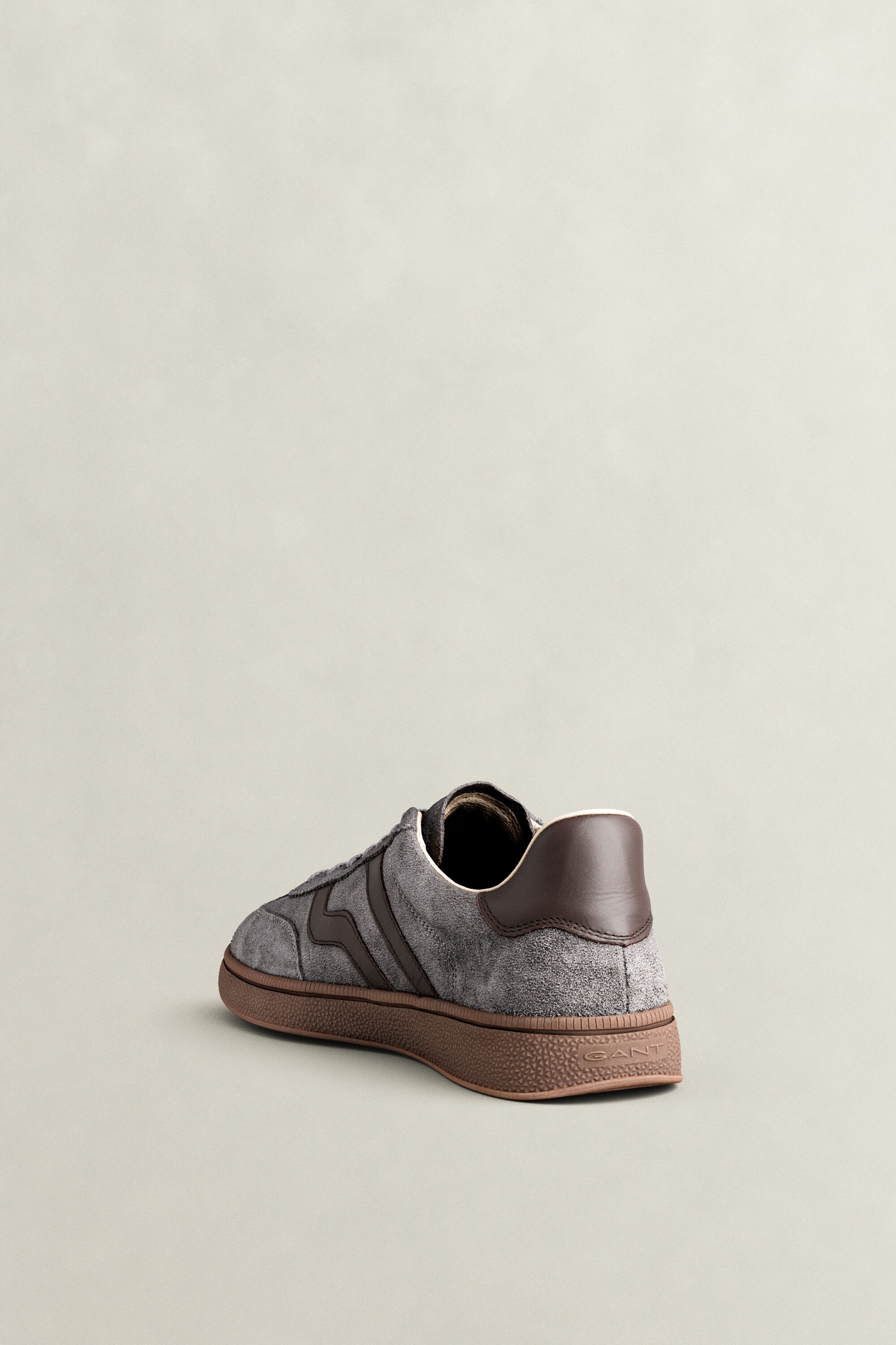 Cuzmo sneakers i ruskind