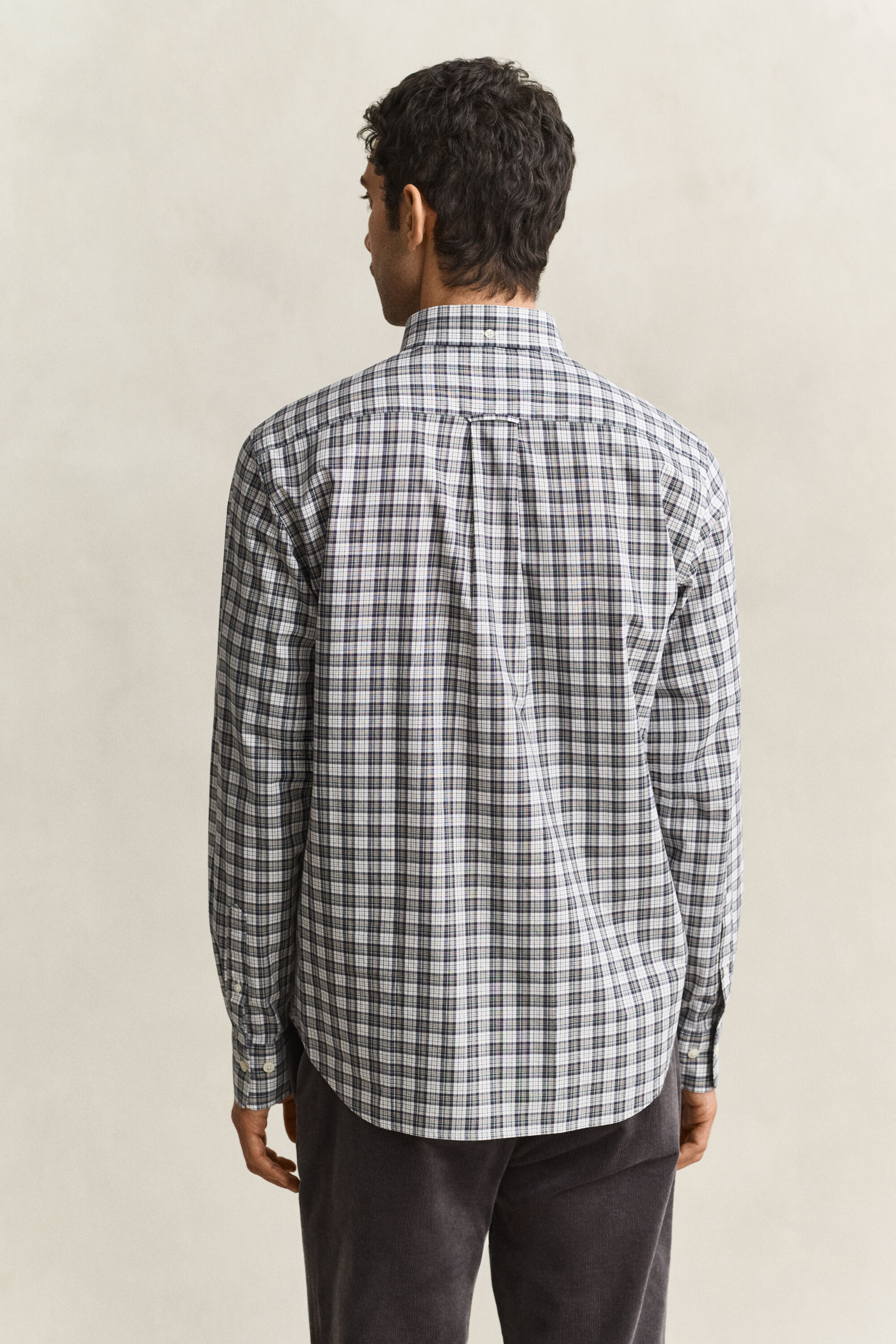Ternet skjorte af poplin