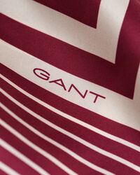 Silketørklæde med kanter og monogram