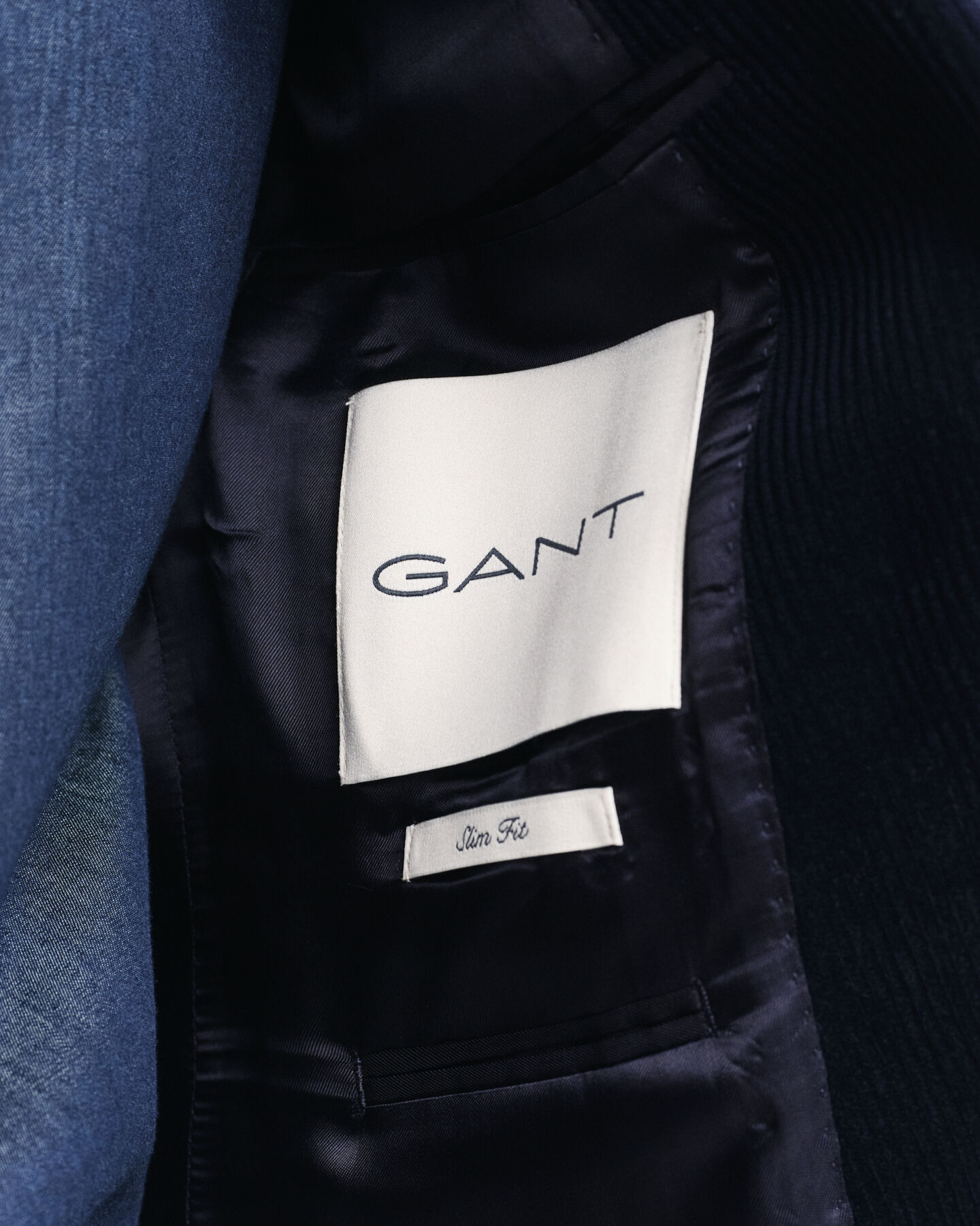 Slim fit jakkesæt-jakke af jernbanefløjl