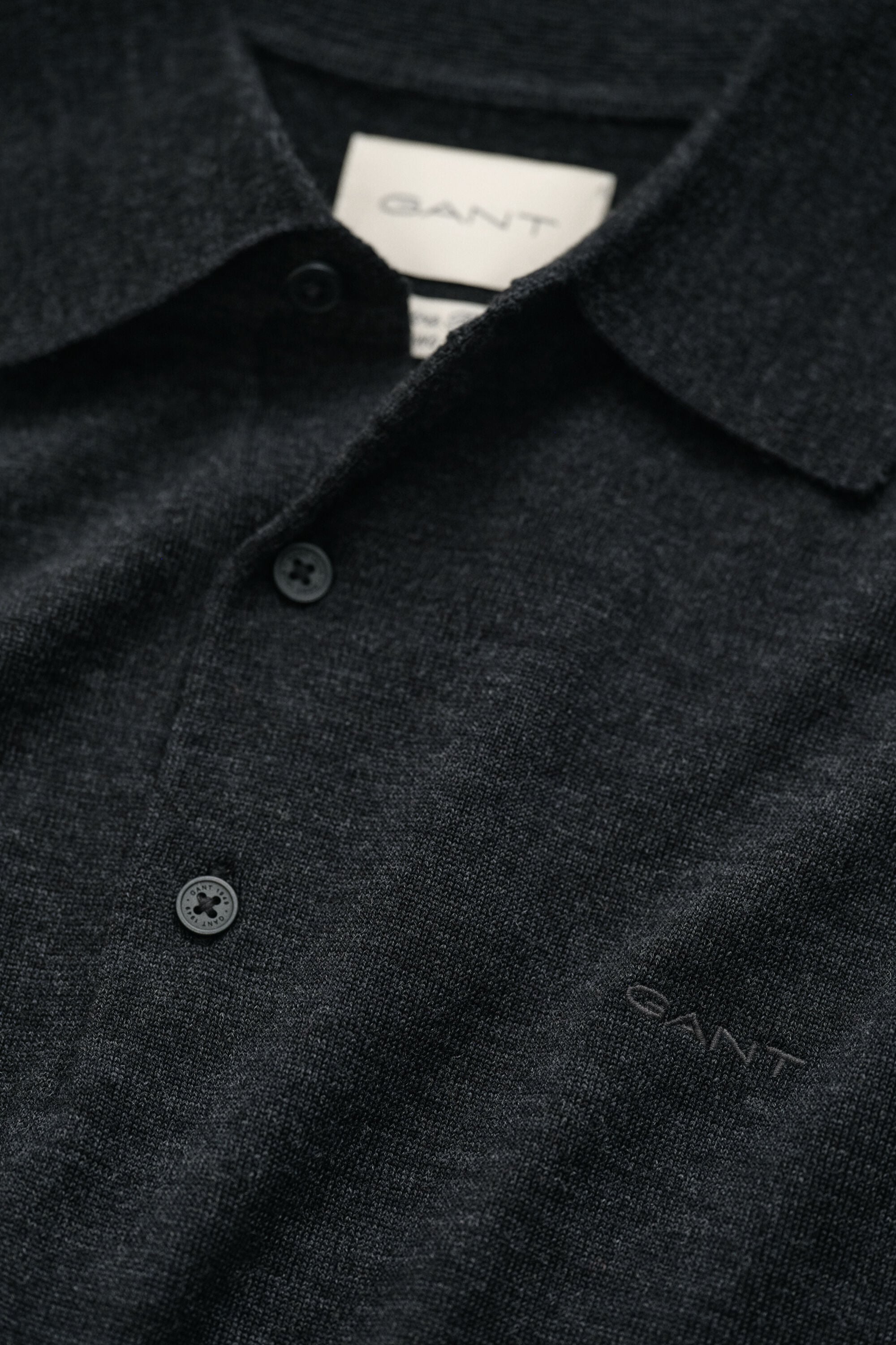 Polosweater af ekstra fin merinould