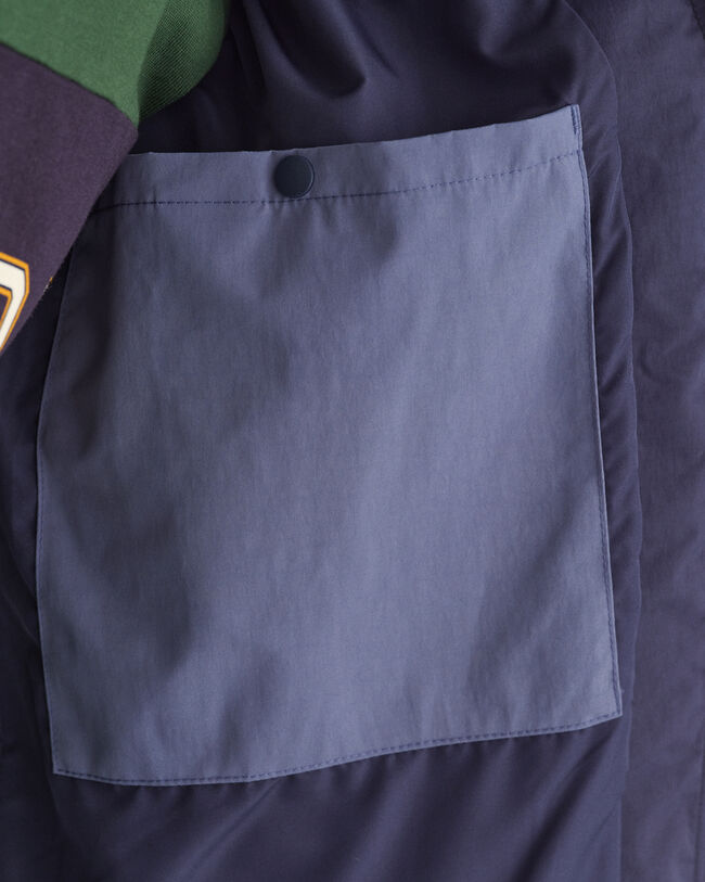 Jakke med hætte og blokke