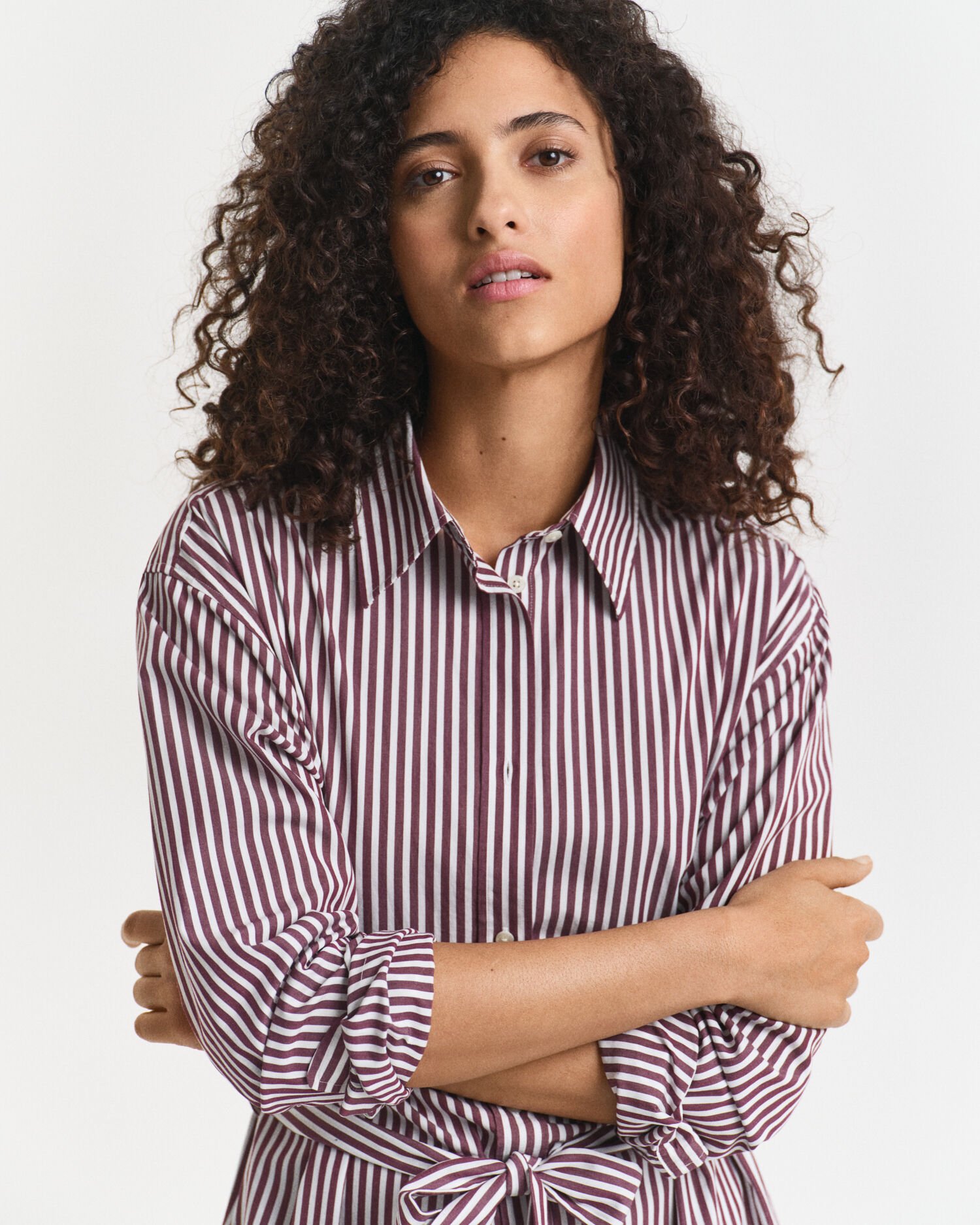 Klassisk skjortekjole i poplin med bælte