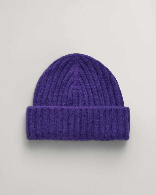 Ribstrikket beanie