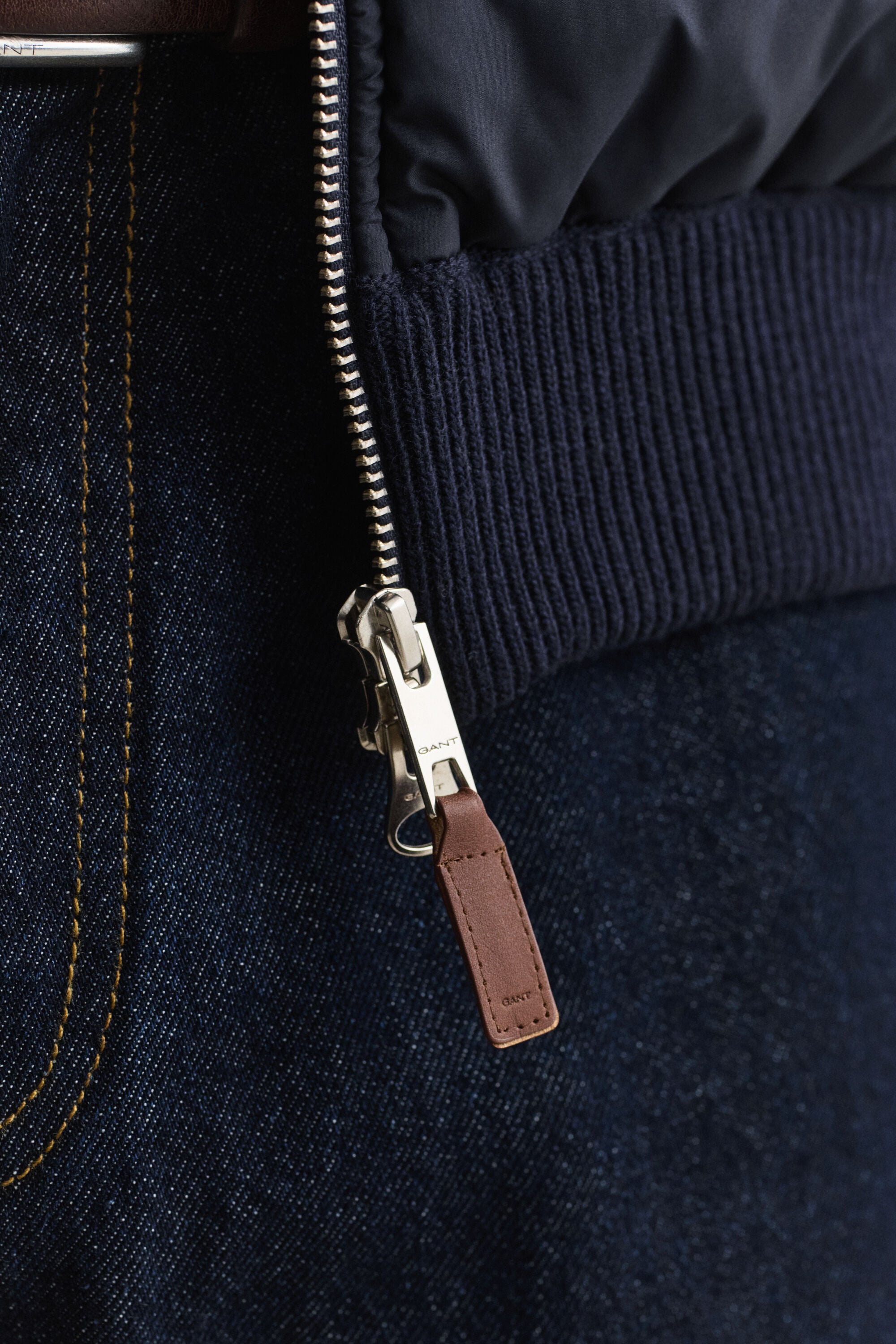 Hybrid cardigan med lynlås