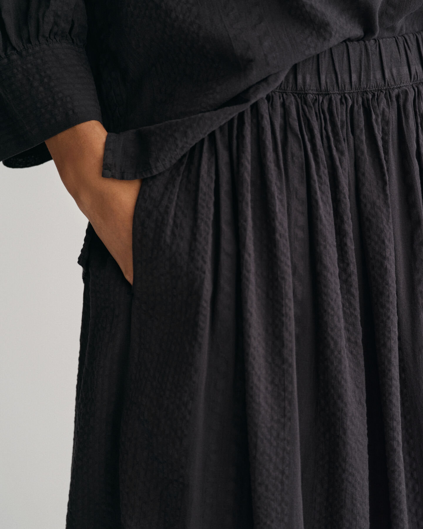 Seersucker-stribet pull-on nederdel