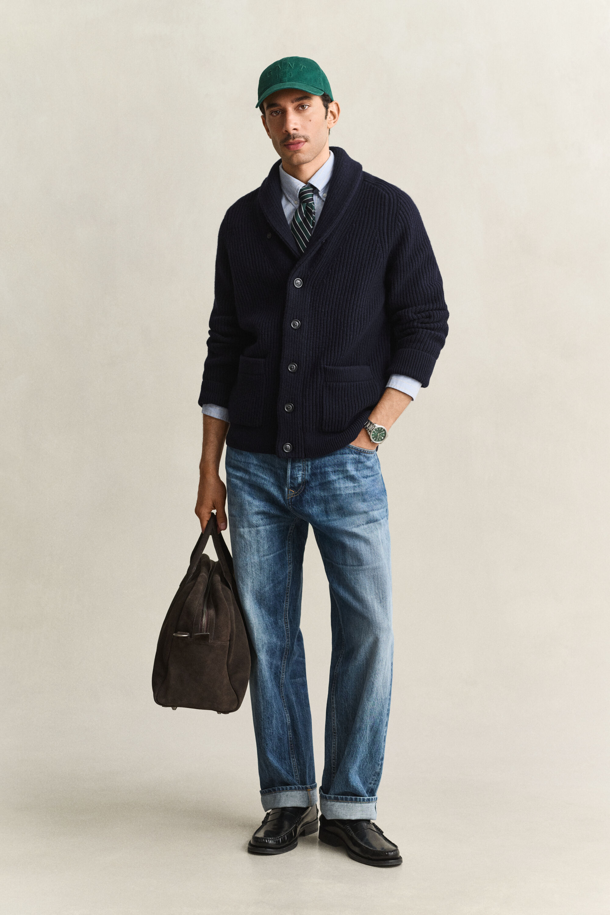 Ribstrikket cardigan i uldblanding
