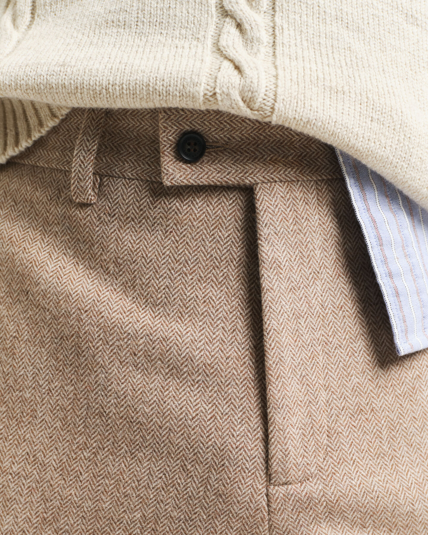 Slim fit sildebensm&oslash;nstrede jakkes&aelig;t-bukser