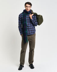 Regular fit ternet sildebensmønstret skjorte