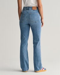 Slim fit jeans med svaj