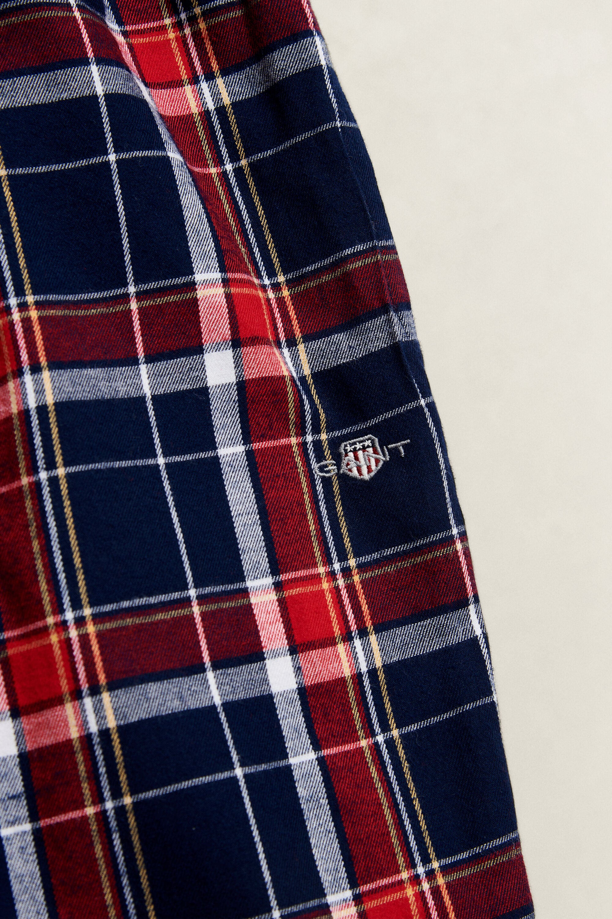 Teens pyjamassæt i skotskternet flannel