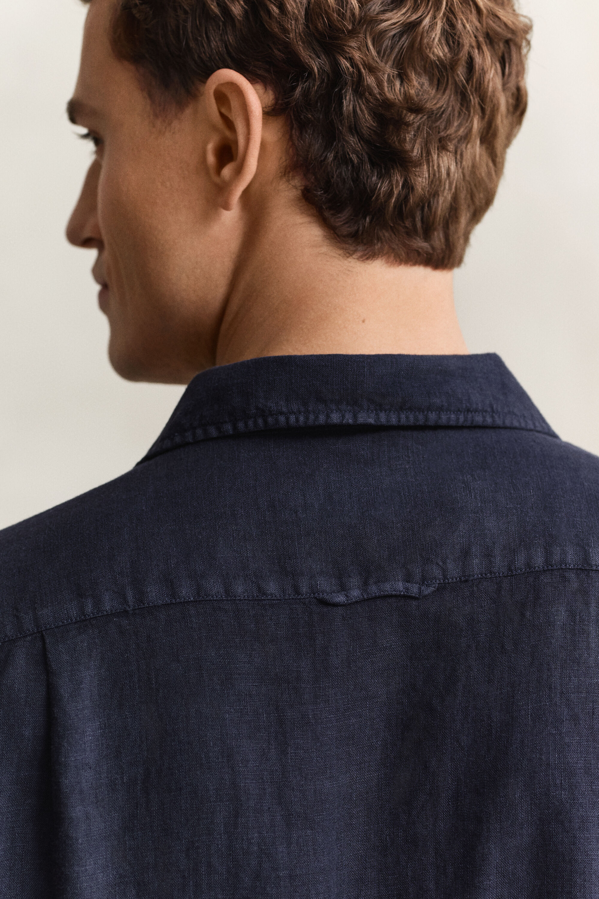 Kortærmet skjorte af hør