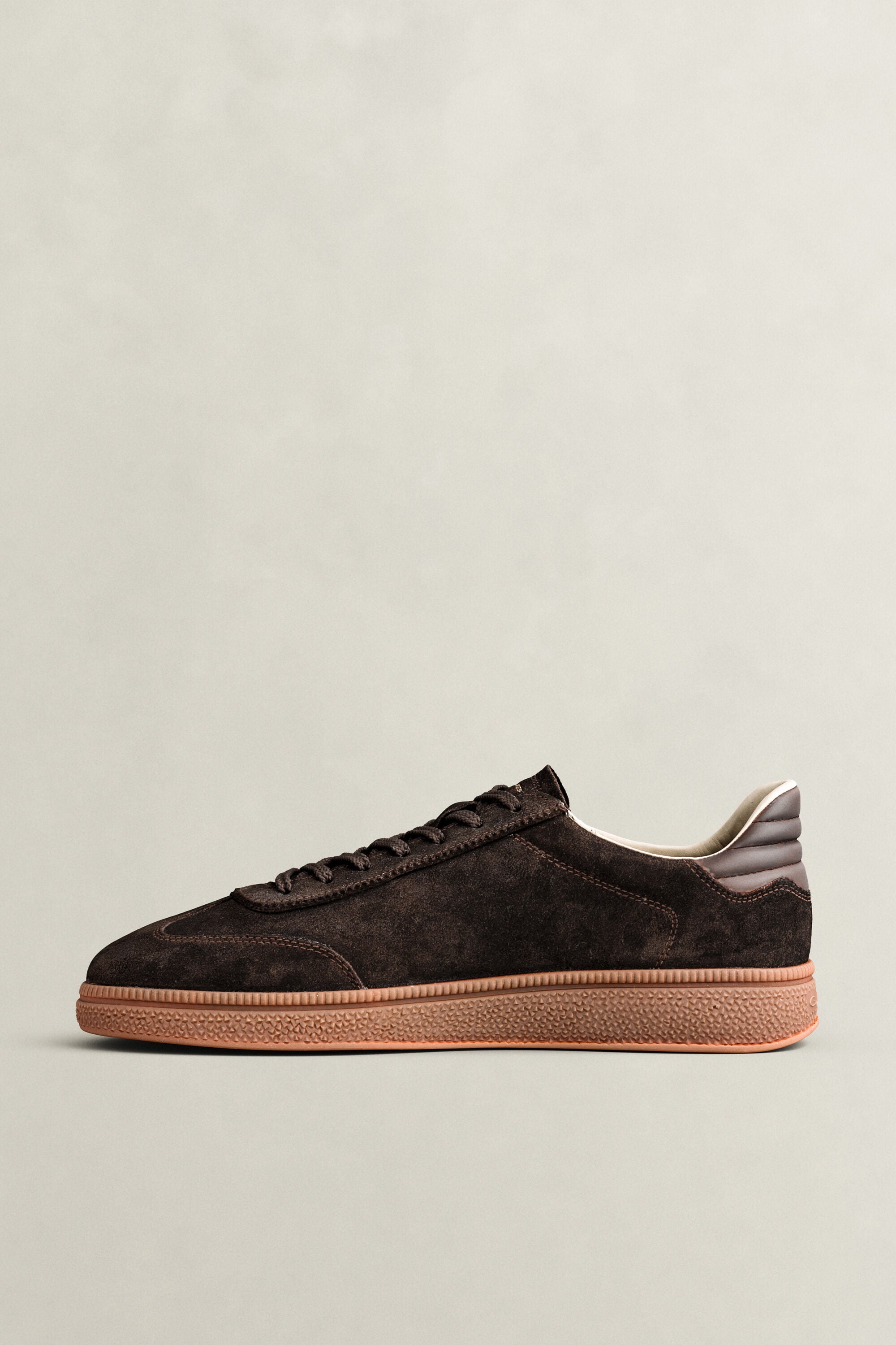 Cuzmo sneakers i ruskind