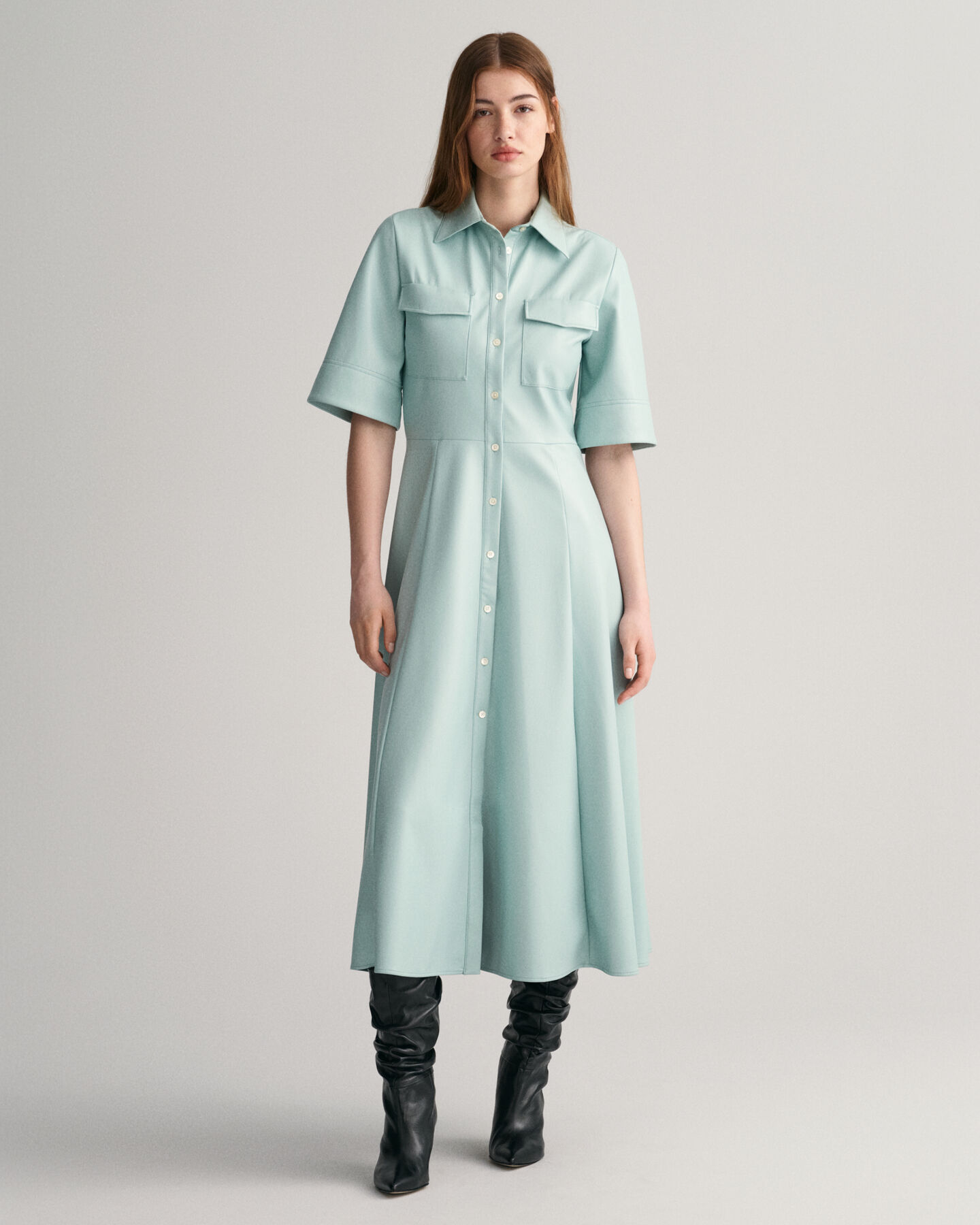 Skjortekjole i kunstlæder