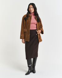 Kabelstrikket sweater af strækbomuld med rullekrave