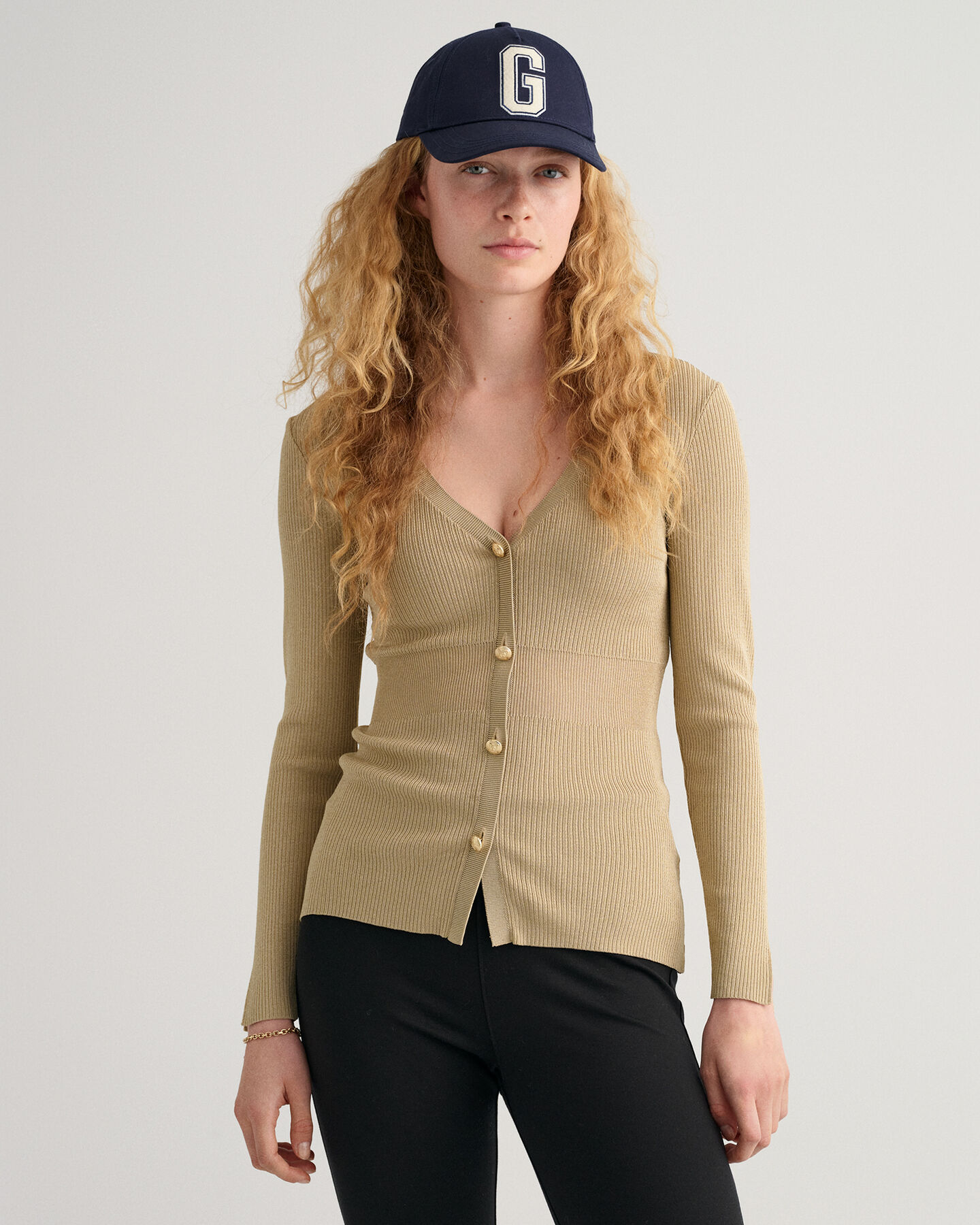 Ribstrikket cardigan-top