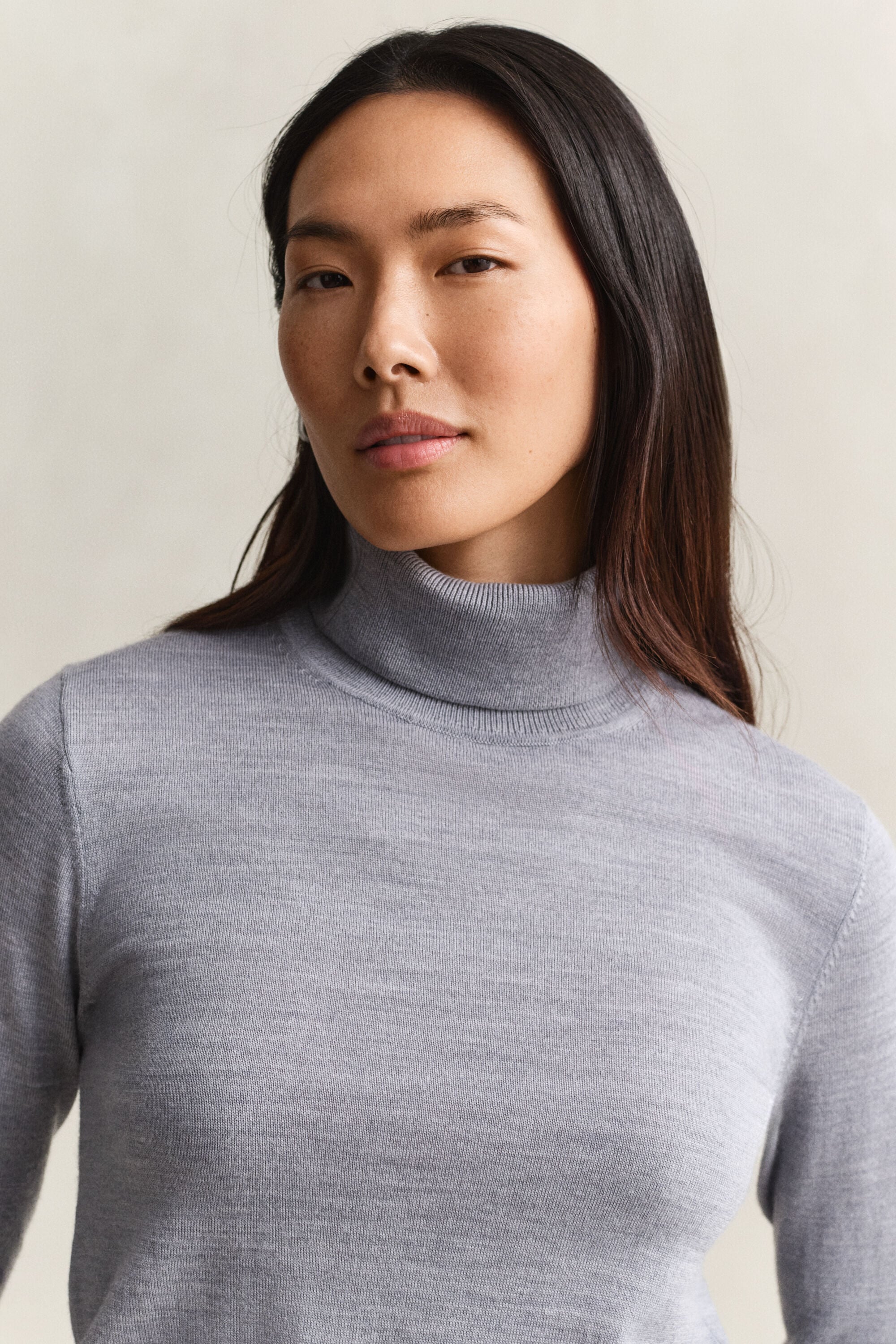 Rullekrave sweater af ekstra fin merinould