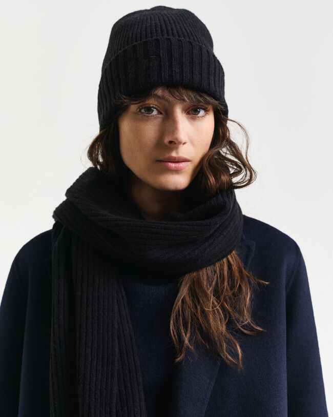 Script Graphic gavesæt med beanie og halstørklæde