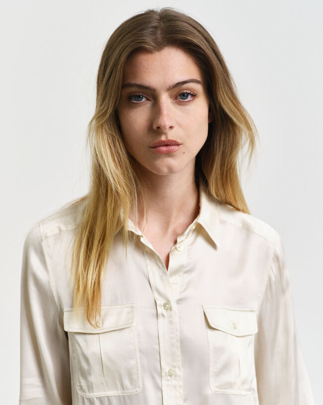 Regular fit skjorte med lommer