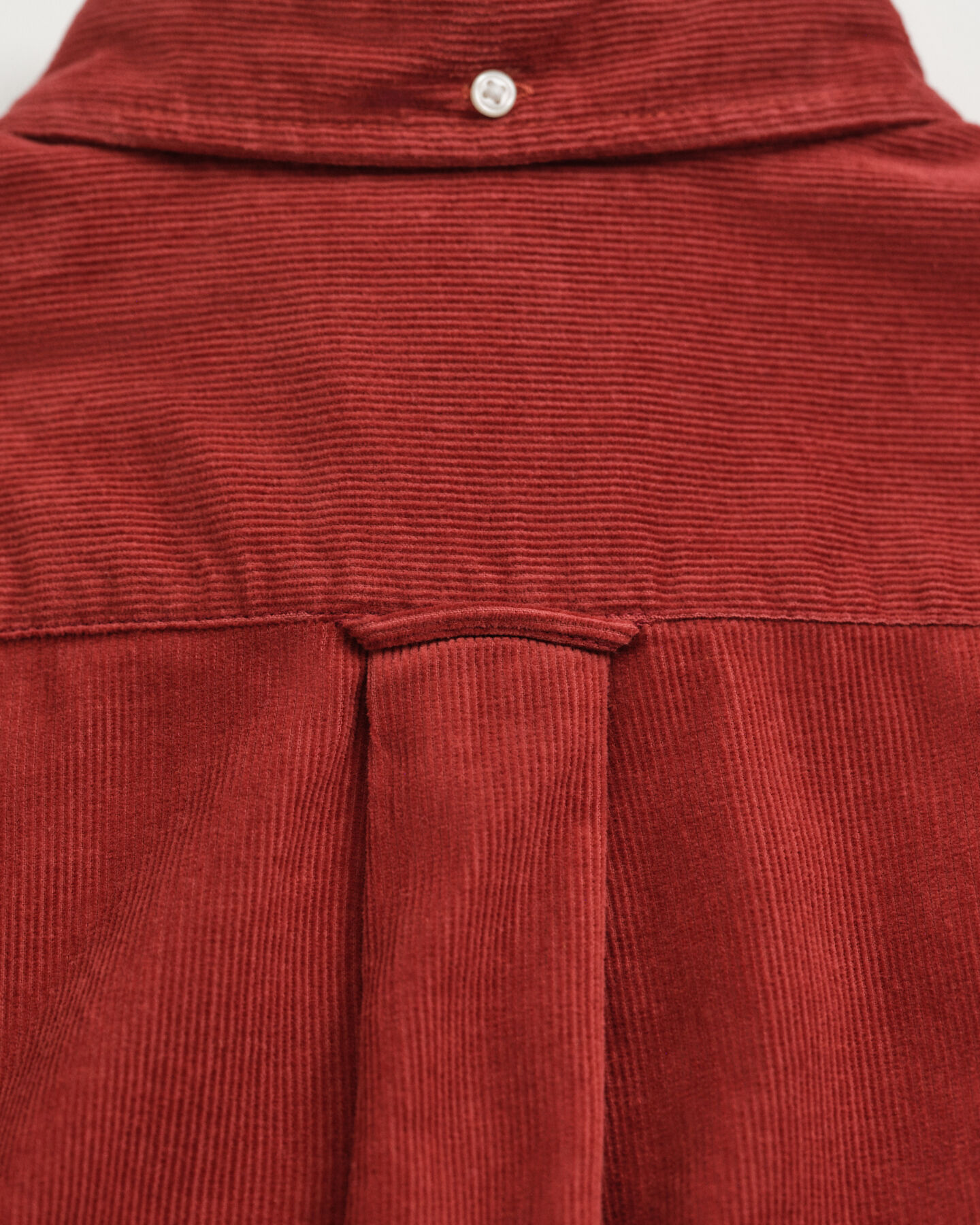 Regular fit skjorte af jernbanefløjl