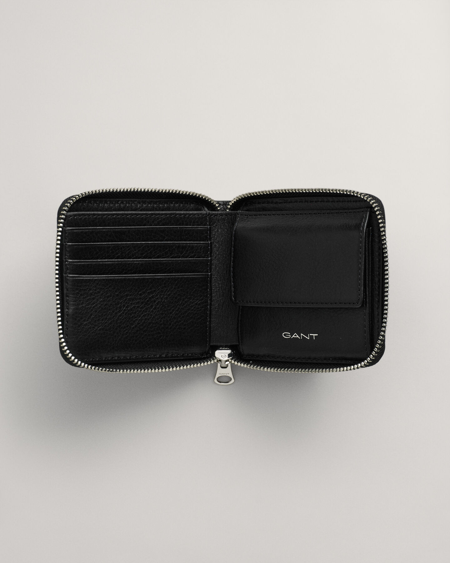 L&aelig;derpung med lynl&aring;s