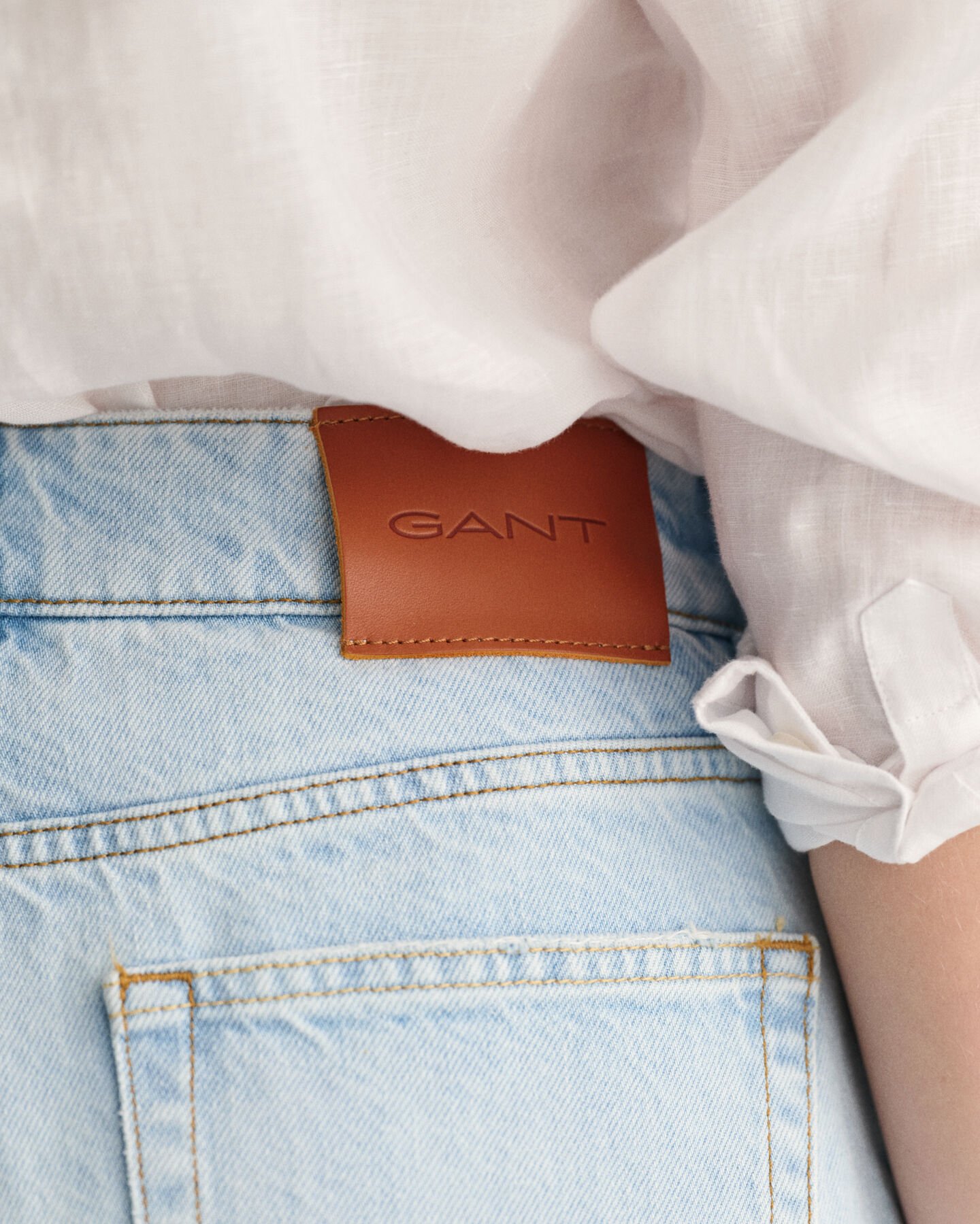 Regulær fit denimshorts i mellemlængde