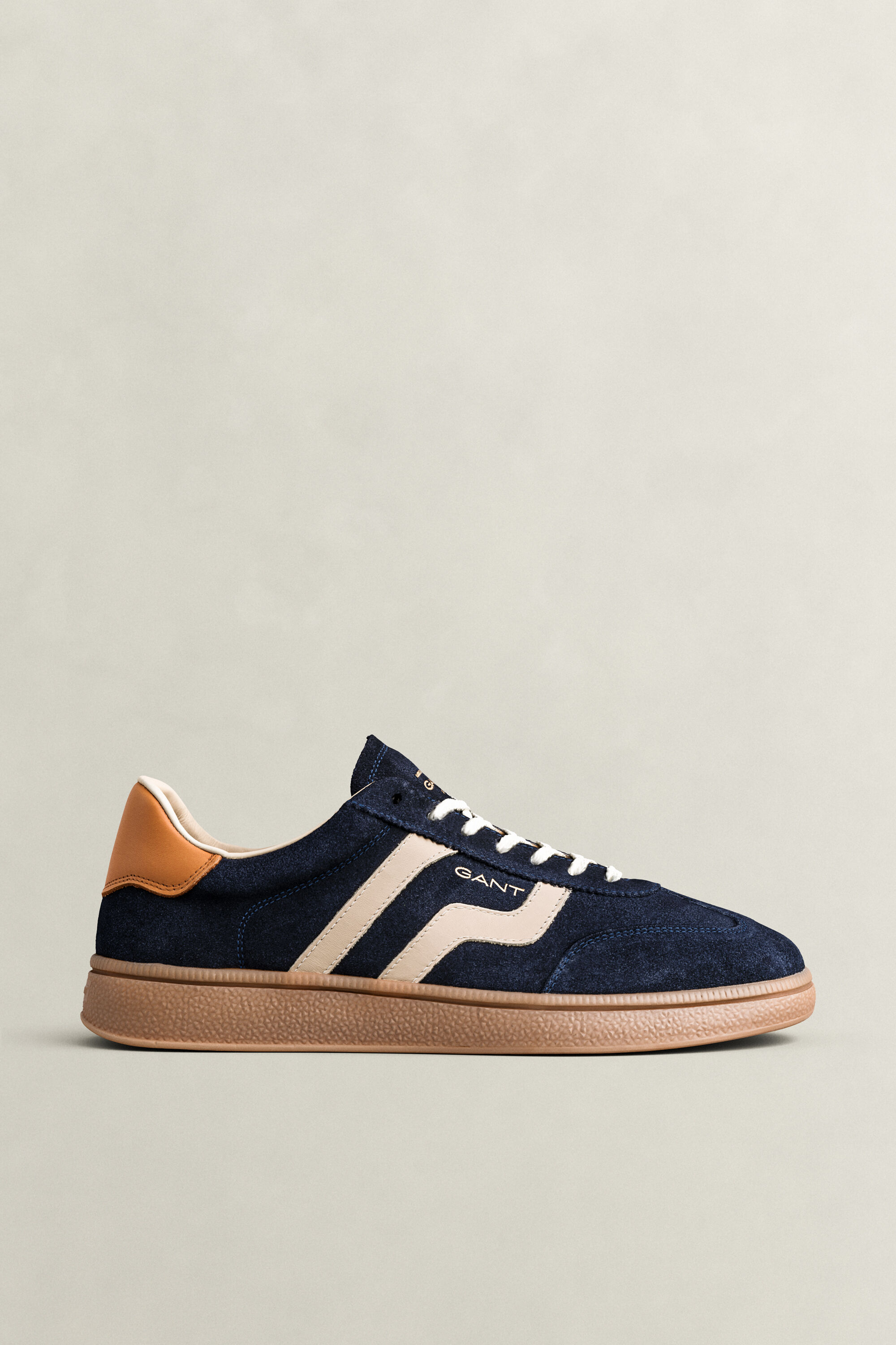 Cuzmo sneakers i ruskind