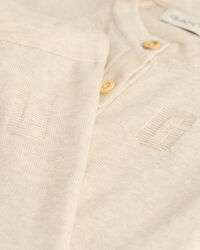 Baby gaves&aelig;t med cardigan og bukser