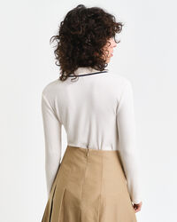 Ribstrikket langærmet poloskjorte