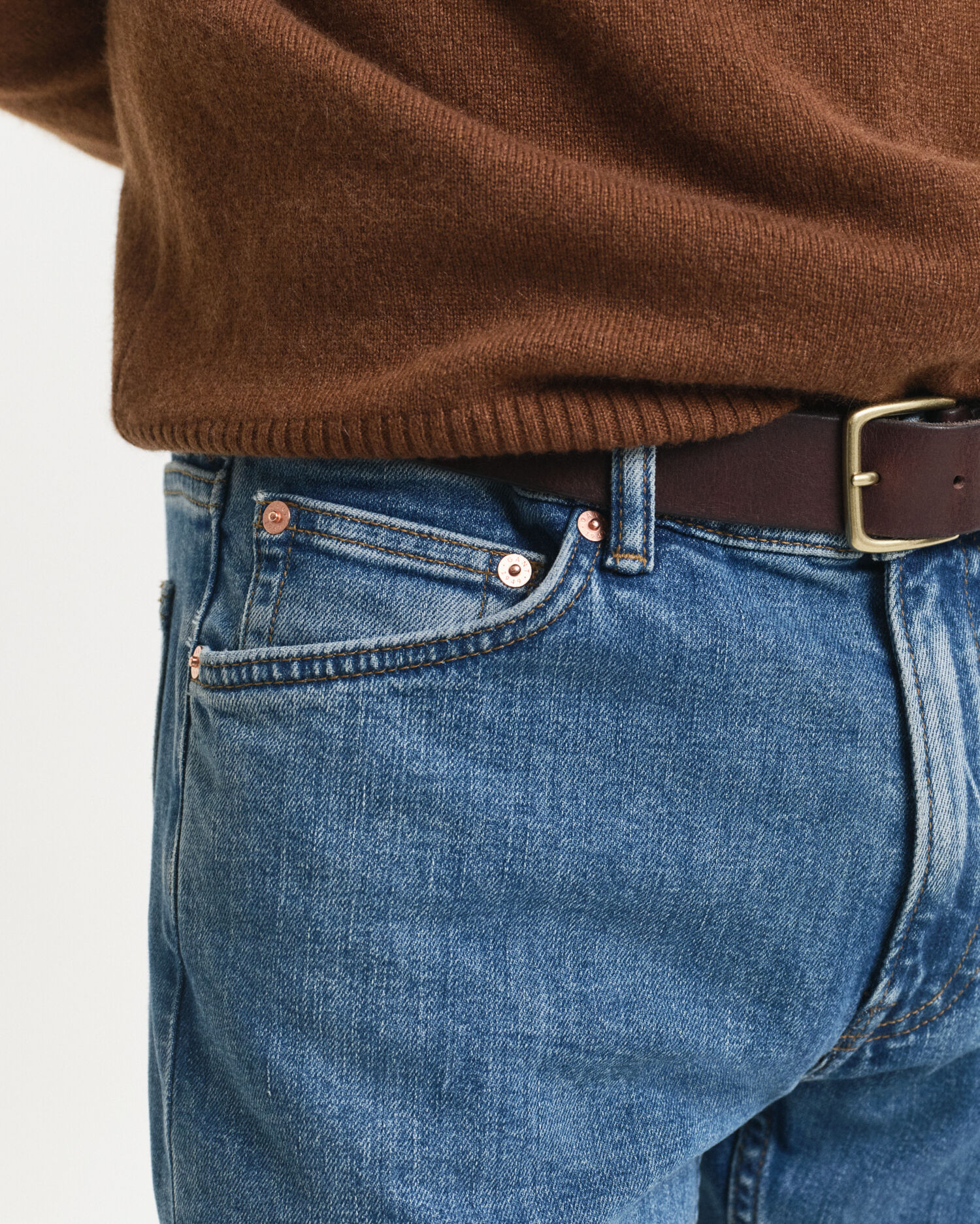 Regular fit jeans i let vask