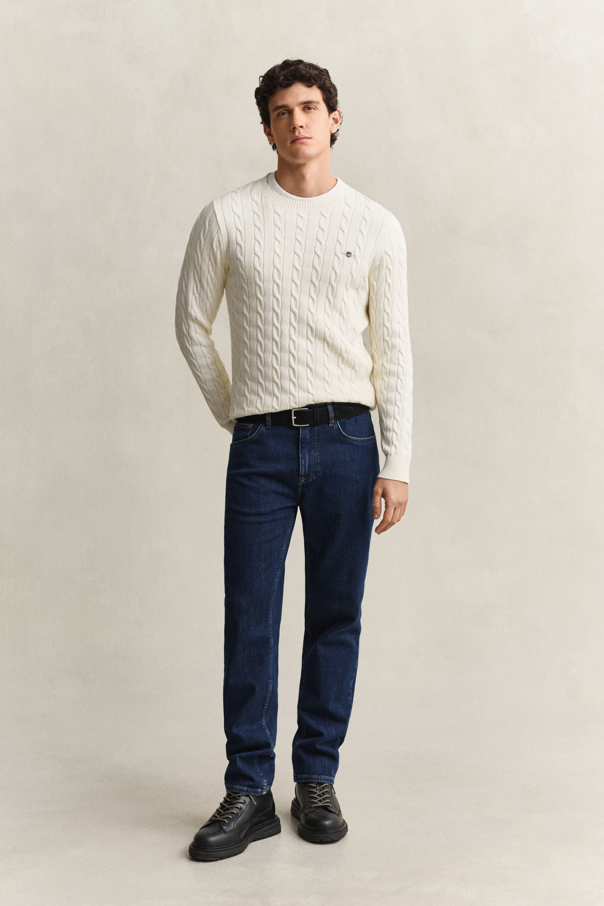 Regular jeans i let vask