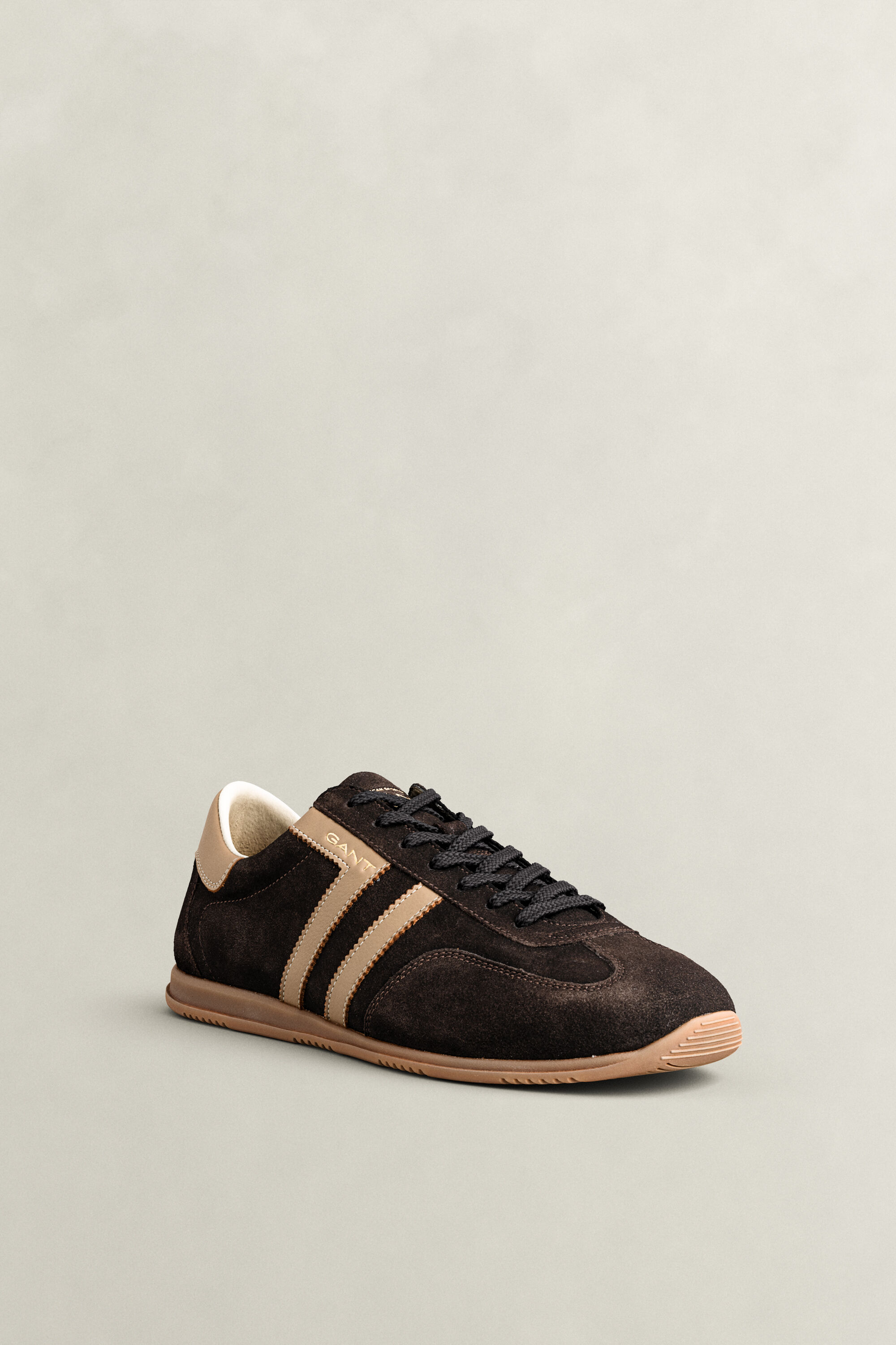 Spearclub sneakers i ruskind