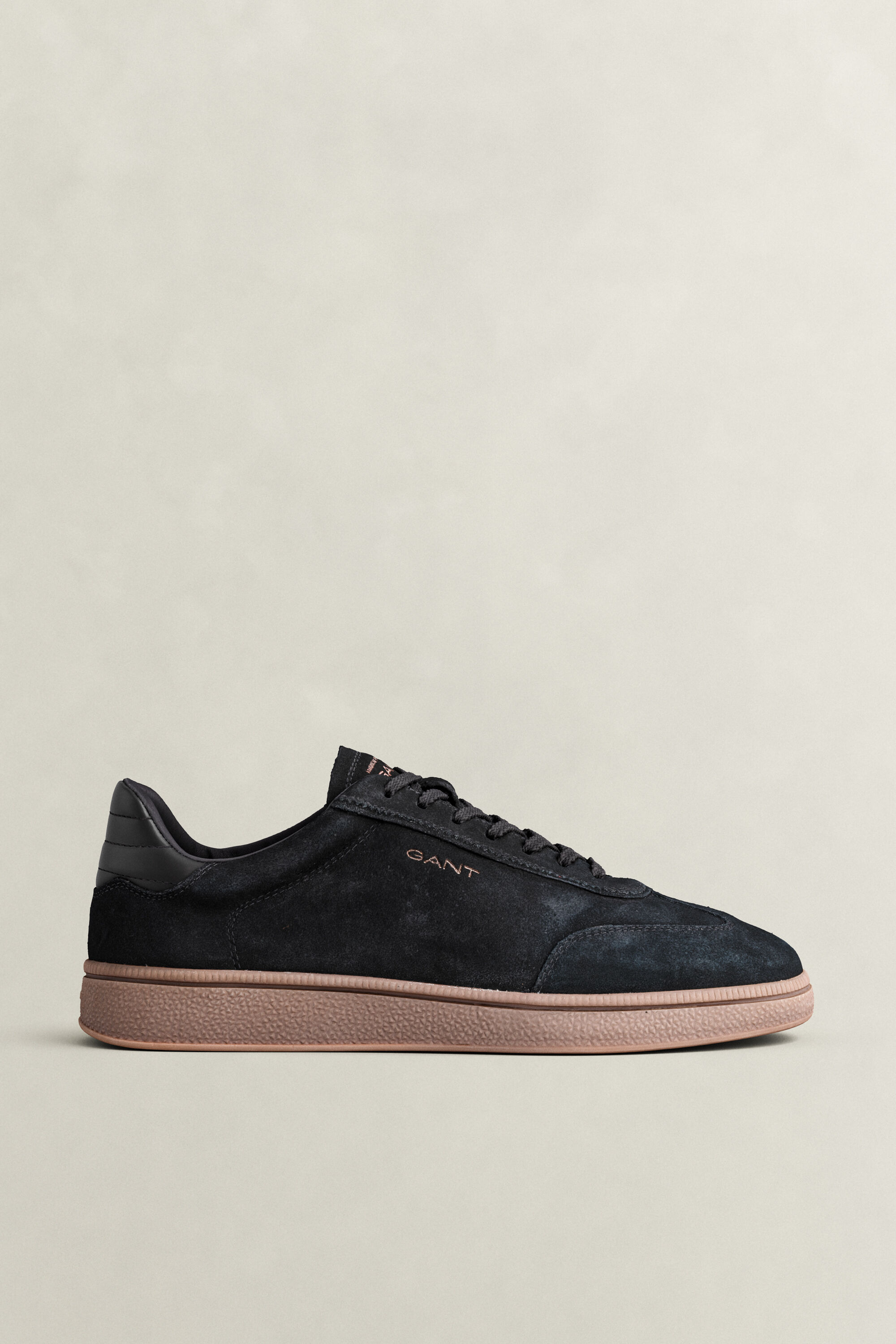 Cuzmo sneakers i ruskind