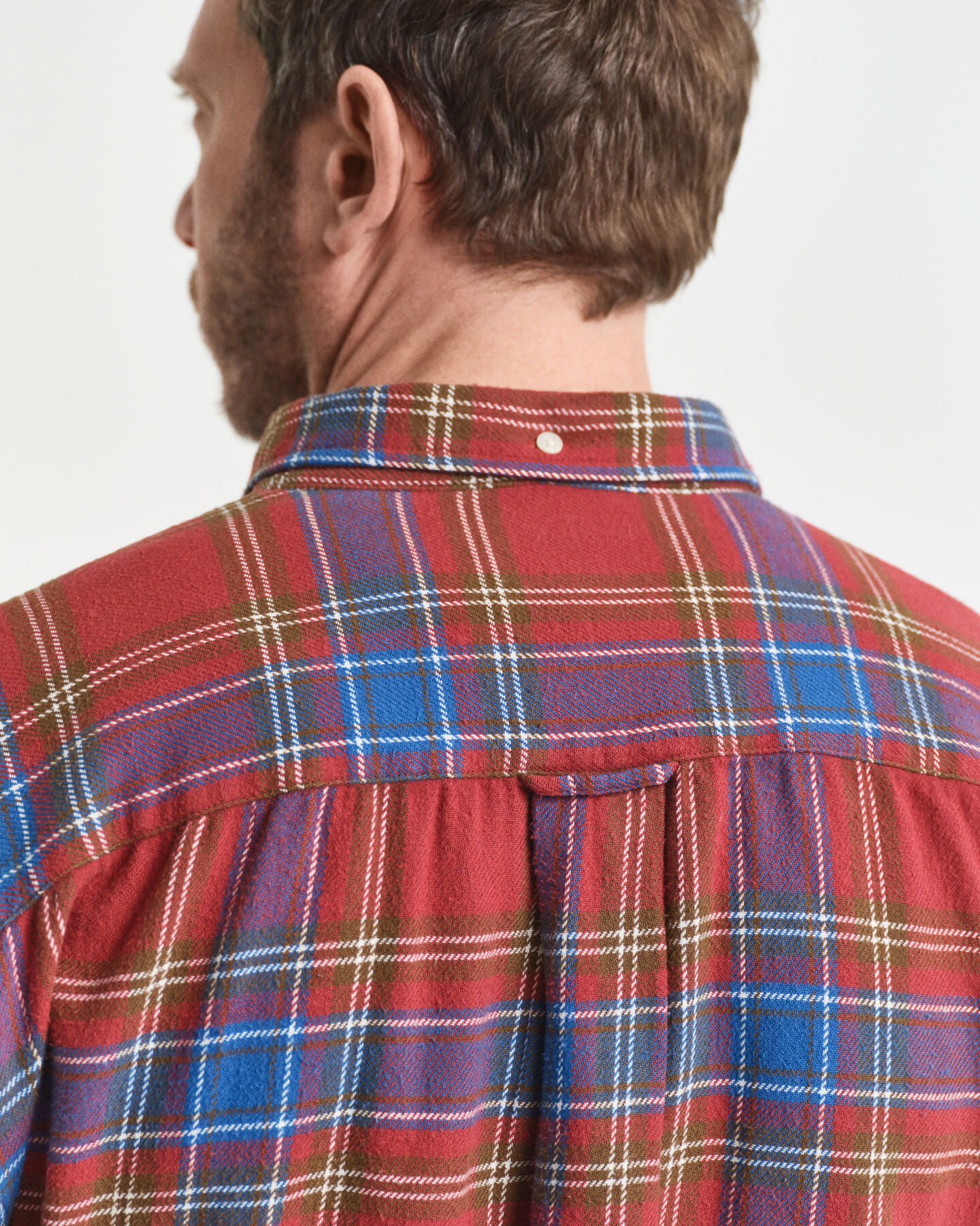 Relaxed fit ternet twillskjorte