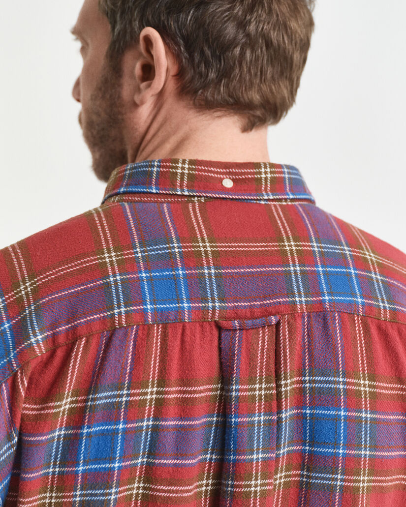 Relaxed fit ternet twillskjorte